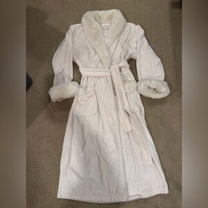 Pottery Barn faux fur robe sz M